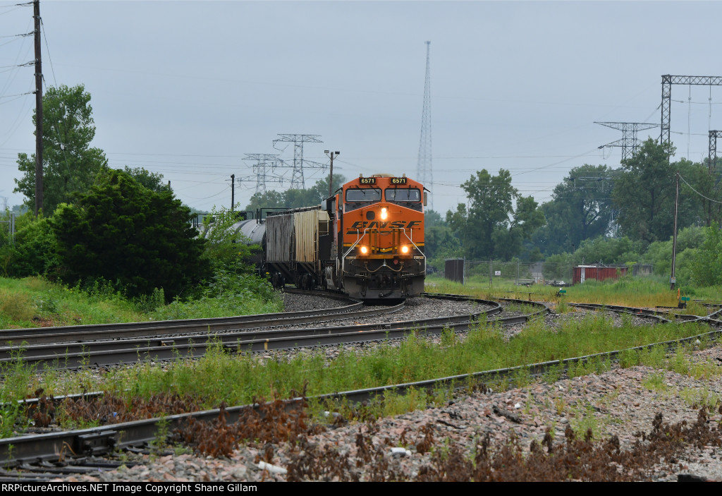 BNSF 6571